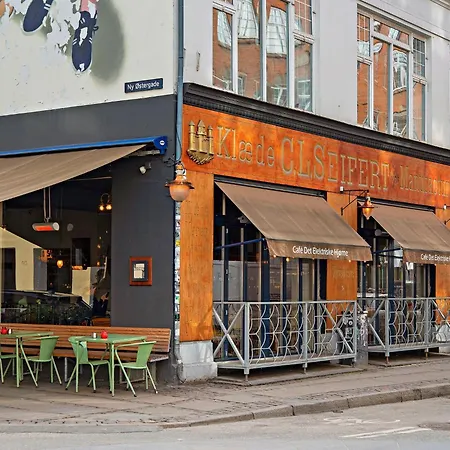 Apartment Tivoli 1- Lovely 2-bdr Near Tivoli Copenhagen