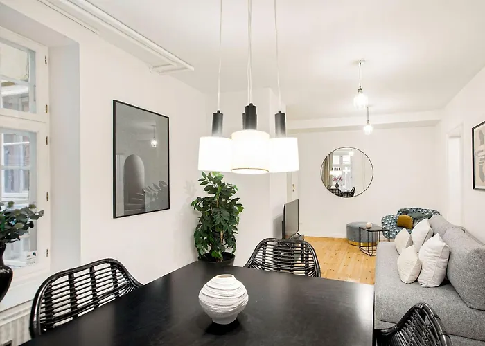 Apartment Tivoli 1- Lovely 2-bdr Near Tivoli