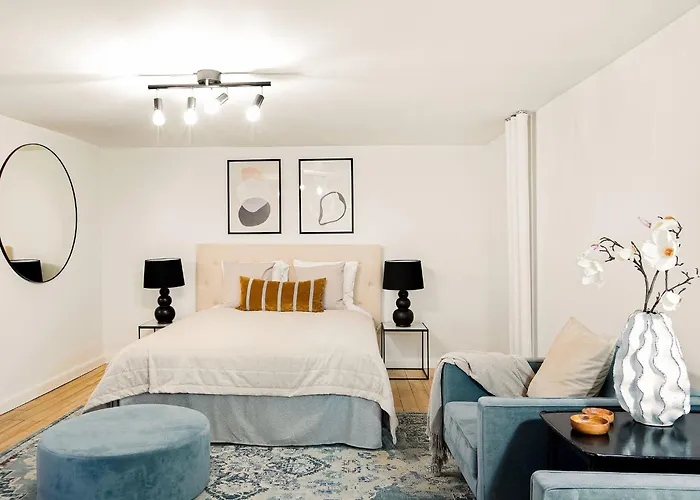 Apartment Tivoli 1- Lovely 2-bdr Near Tivoli *